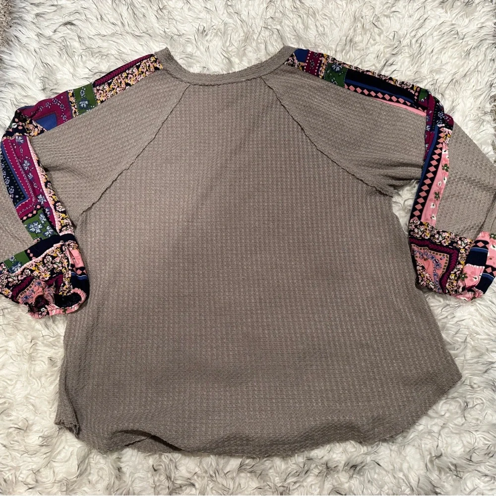 NWOT - Kori USA Printed Multi- Color Long Sleeve Top - Picture 2 of 5